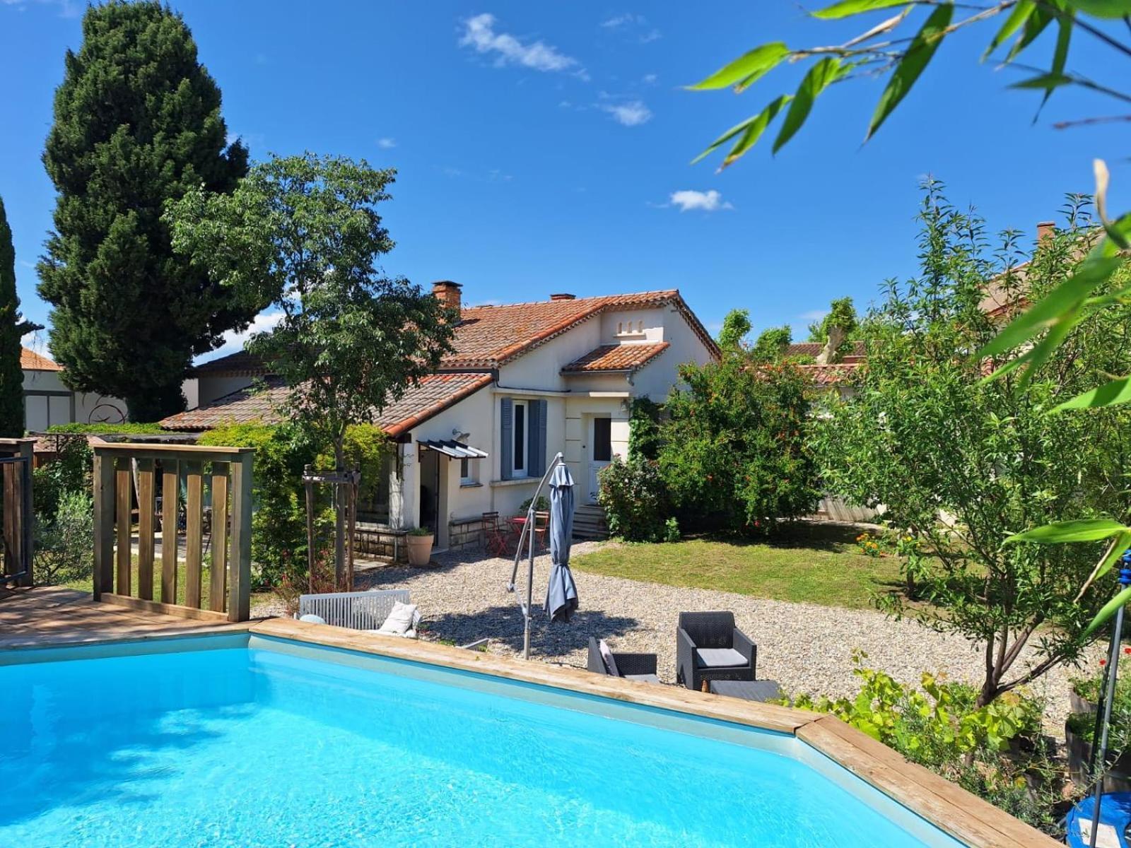 Maison Avec Piscine Dans Village Provencal. Courthézon Esterno foto
