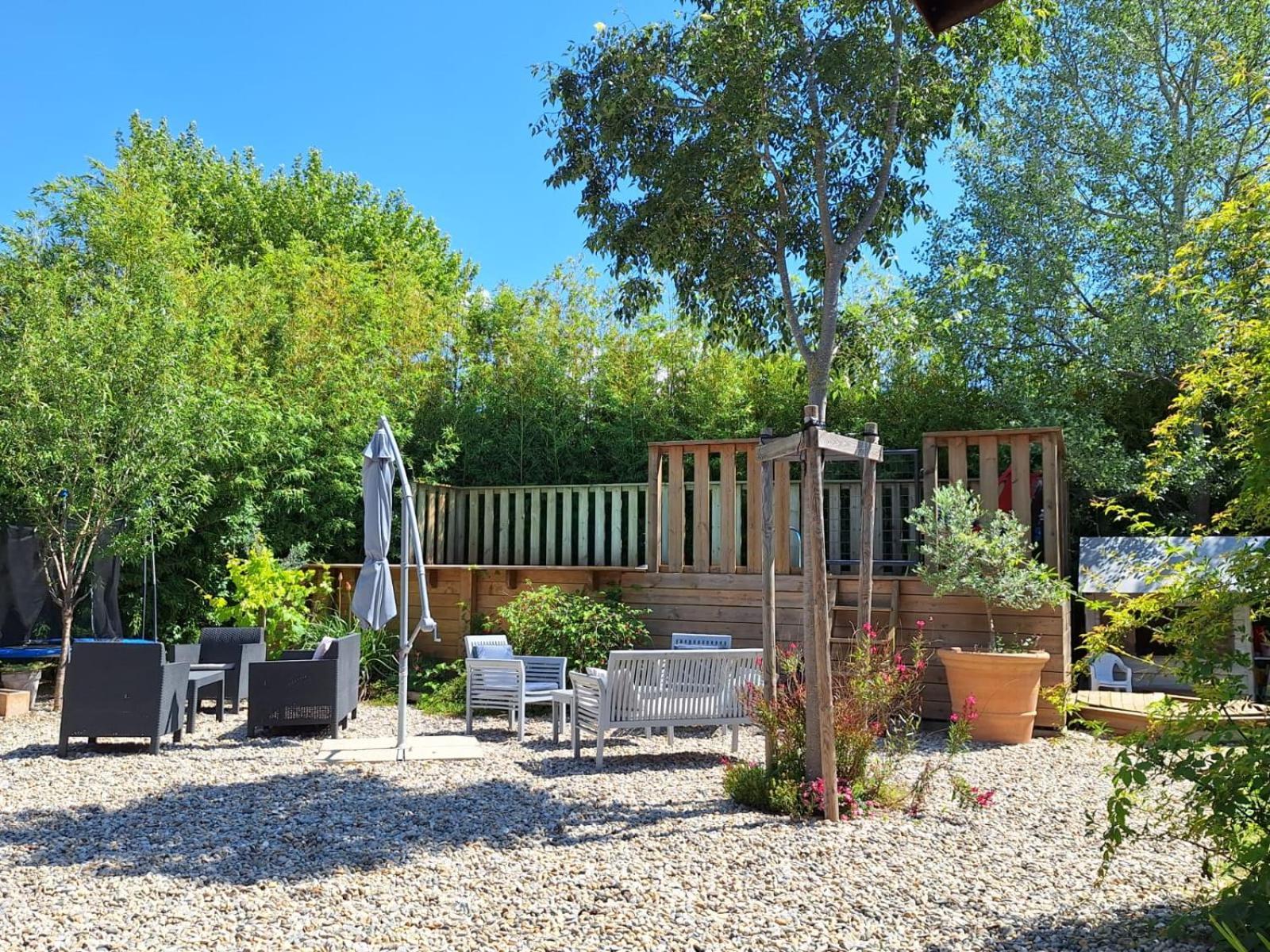 Maison Avec Piscine Dans Village Provencal. Courthézon Esterno foto